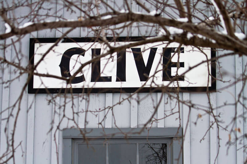 Clive-sign-on-Depot