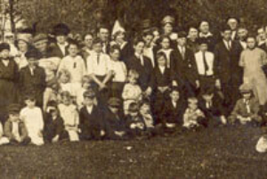 Walnut-Township-School-1917